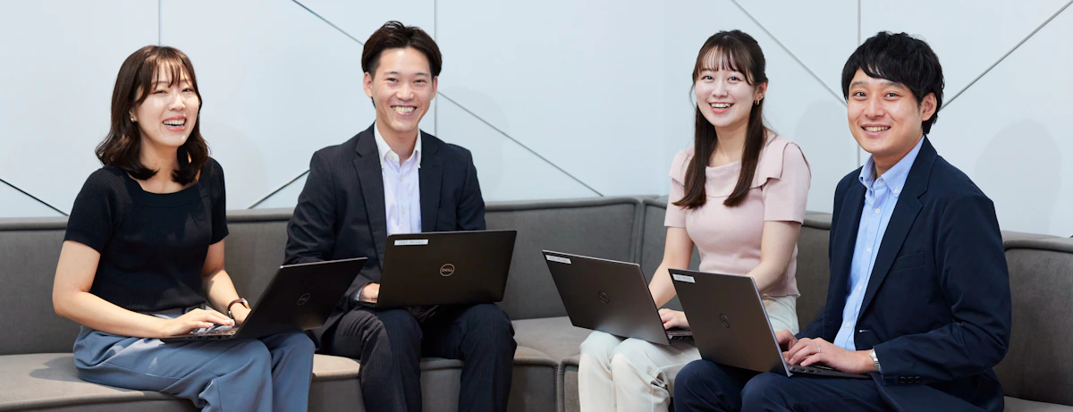 【関東】Webアプリ開発エンジニア／要件定義～運用保守／絶対評価制度／スペシャリスト・マネジメントの両軸でキャリア形成／稼働率98％！リモート案件あり！